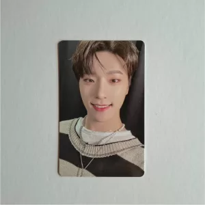 SEVENTEEN: DINO – CARAT LAND (MEMORY BOOK)