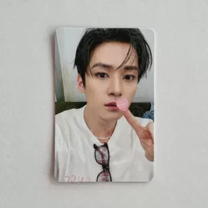 STRAY KIDS: LEE KNOW – KARMA (SOUNDWAVE POB)