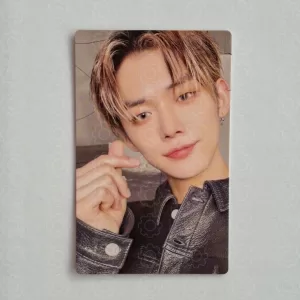 TXT: HUENING YEONJUN – GOOD BOY GONE BAD