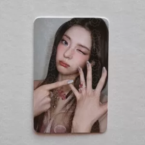 ITZY: LIA – GIRLS WILL BE GIRLS (WITH MUU POB)