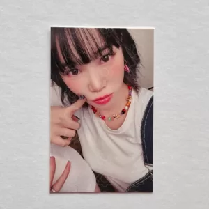 LE SSERAFIM: CHAEWON - EASY (KPOP MERCH LUCKY DRAW)