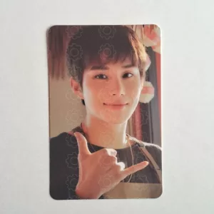NCT DOJAEJUNG: JUNGWOO – PERFUME (SPECIAL RANDOM PACK)