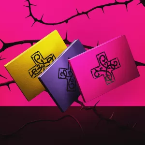 TXT - Album '7TH YEAR: 가시덤불에 잠시 바람이 멈췄을 때' (Random Ver.) POBs Disponibles