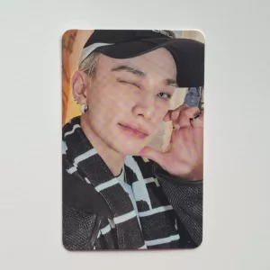 STRAY KIDS: Hyunjin – KARMA (COMPACT VERSION)