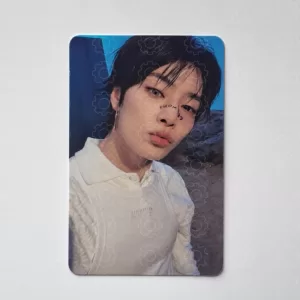 STRAY KIDS: I.N – KARMA (HOORAY VERSION)