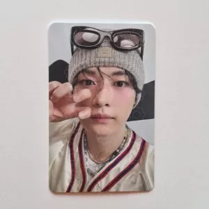 STRAY KIDS: LEE KNOW – DOMINATE CELEBRATE