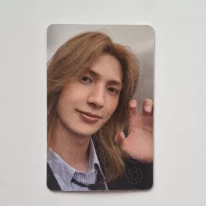 XDINARY HEROES: JOOYEON – SUPER NORMAL 2026 SEASONS GREETINGS (APPLE MUSIC POB)