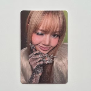 BLACKPINK: LISA – DEADLINE (GRAY VERSION)