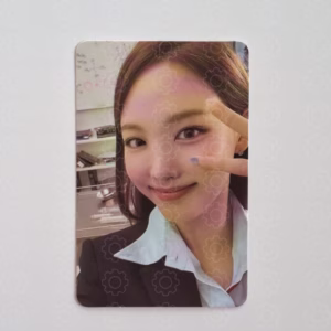 TWICE: NAYEON - FORMULA OF LOVE