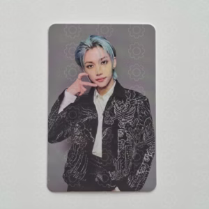 STRAY KIDS: FELIX – ROCK-STAR (POSTCARD VERSION)