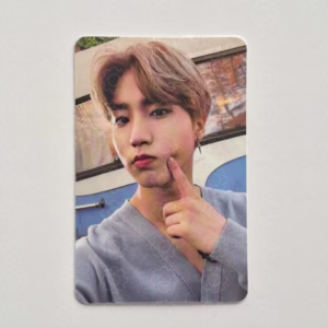 STRAY KIDS: HAN – NOEASY