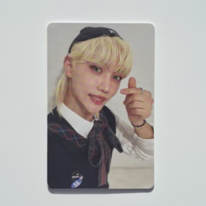STRAY KIDS: FELIX – CHRISTMAS EVEL