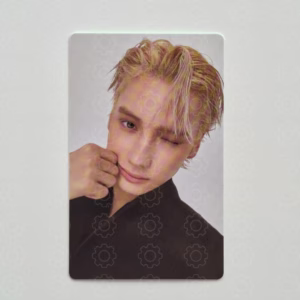 TXT: HUENINGKAI – 7TH YEAR: 가시덤불에 잠시 바람이 멈췄을 때 (THORNS VERSION) (WEVERSE POB)